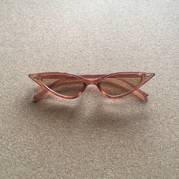 Accessories - New women’s vintage cat eye sunglasses